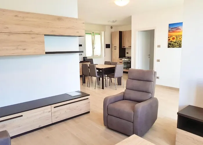 Infinity Luxury * 레체노